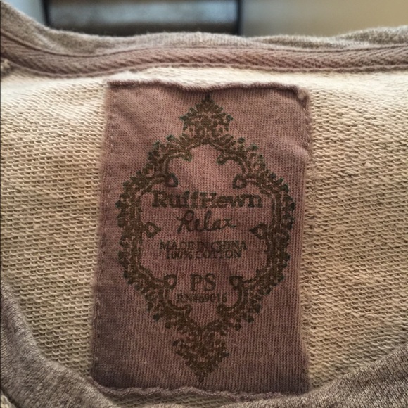 Sweater/Sweatshirt - Picture 3 of 4